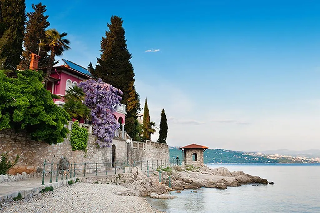 Apartments Camellia & Magnolia Volosko